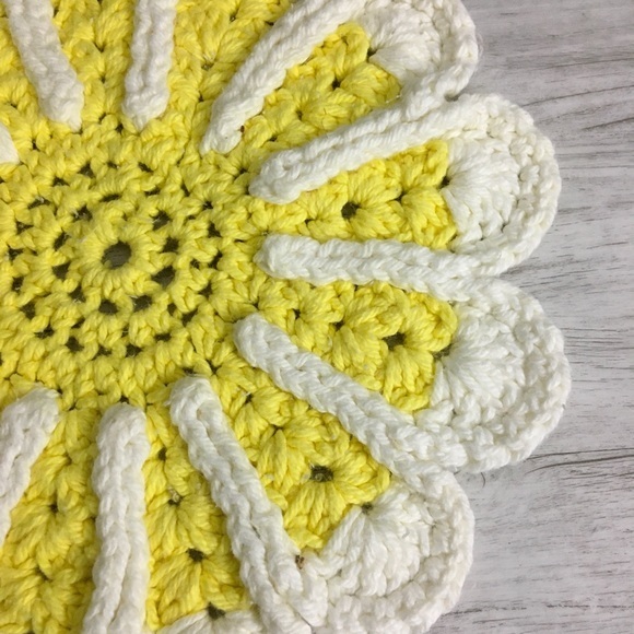 Yellow White Doily Cotton Crochet Knit Round Flower Cottage Farmhouse Scalloped - Picture 2 of 6